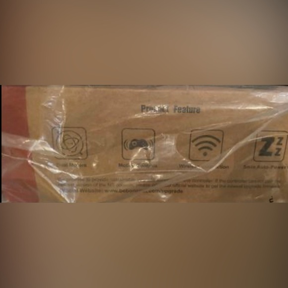 Nintendo Switch Pro Controller for the Nintendo Switch - Picture 4 of 5